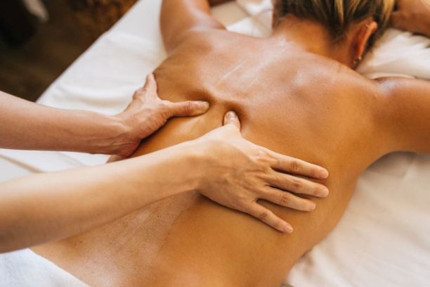 Relaxing Full-body Spa Massage Services in Powai, with professional trained certified therapist