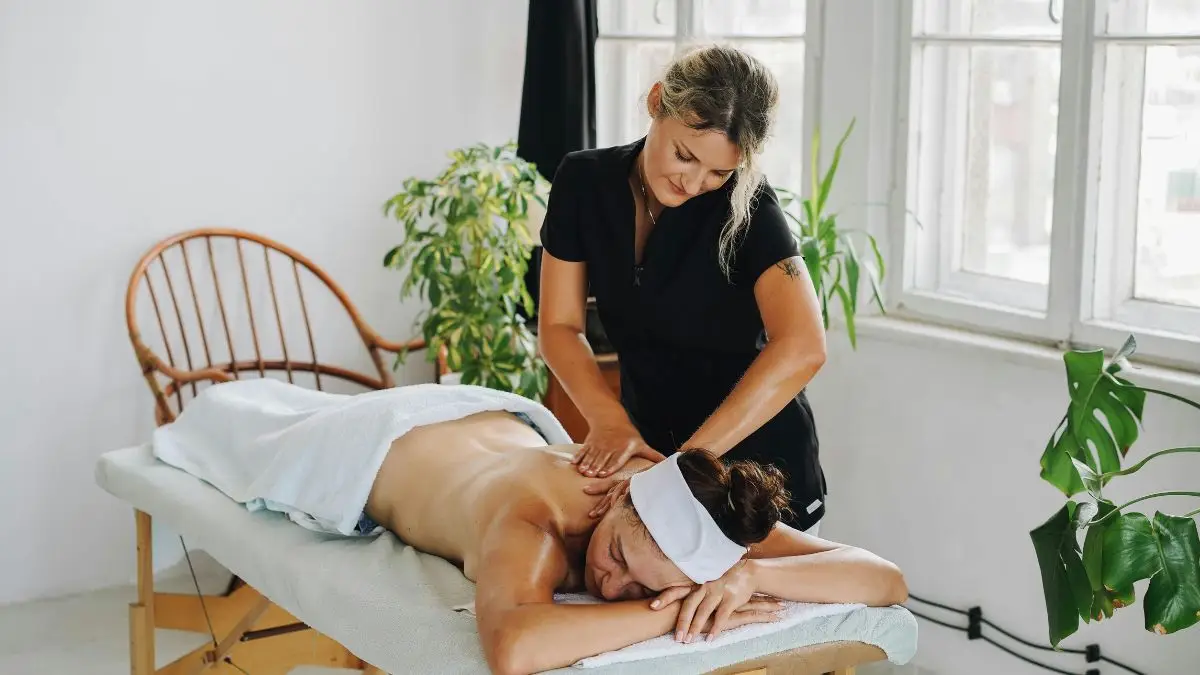 Full Body Massage Service — Massage Spa Andheri East